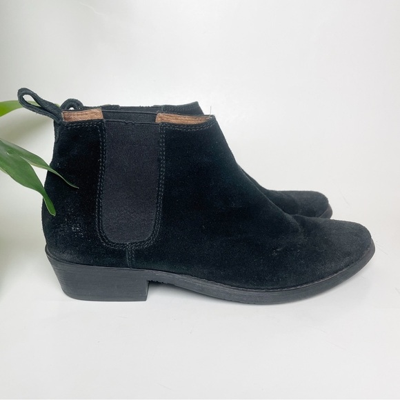 Chocolate Blu Finn Suede Ankle Booties 8.5 - Picture 4 of 12